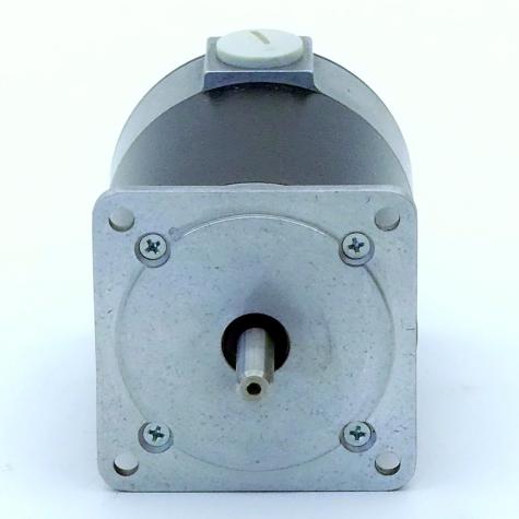 Schrittmotor SM 87.2.18M4,6 Neu