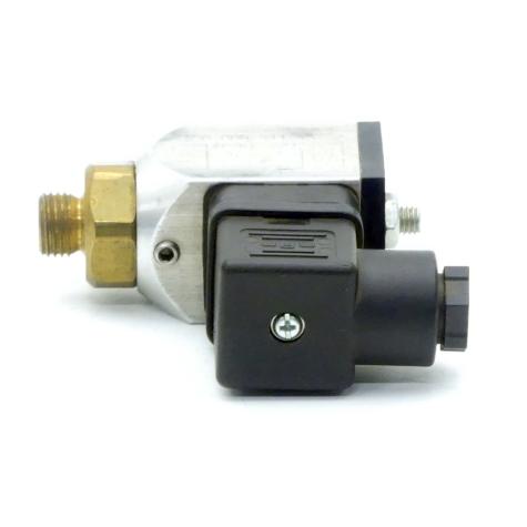 Pressure switch  Used