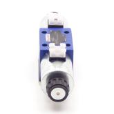 4/2Wegeventil 5-4WE10D33/OFCG24N9K4/V R901154171 Neu