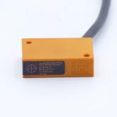 Sensor Induktiv efector  Neu OVP