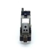 Pneumatic Clamp 105°  New