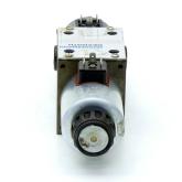 Magnetic 4/2 directional valve 4WE 10 D31/OFCG24N9Z4  Used