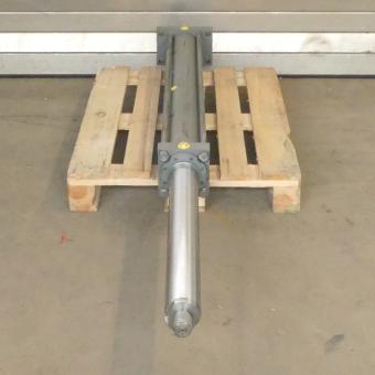 Hydraulic cylinder 567713/0 L45 