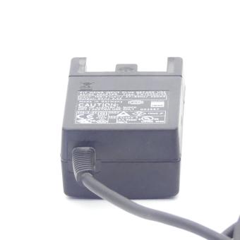 Displacement sensor 