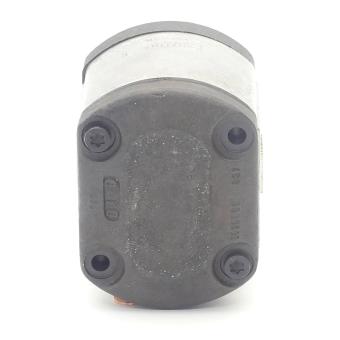 Gear pump 