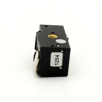 Pneumatic cylinder switch 