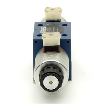 Directional valve 4WE 10 D32/OFCG24N9K4 