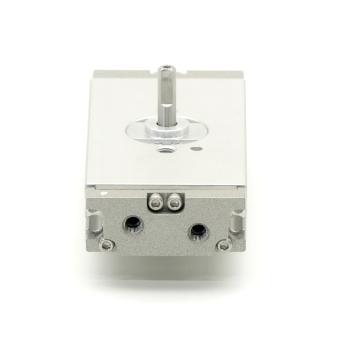 Compact rotary actuator 