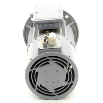 Three-phase motor with fan 