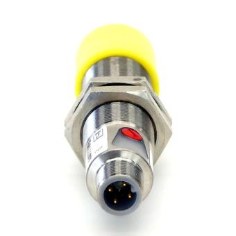 Cylindrical retro-reflective photoelectric sensor BOS 18M-PA-PR20-S4S 