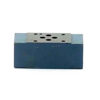 Pilot operated check valve  0 811 024 102 