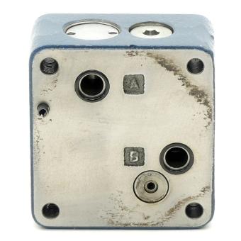 Flow control valve 