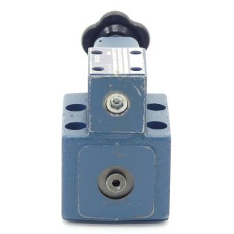 Pressure relief valve 