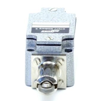 Limit switch G 70-2R15M 