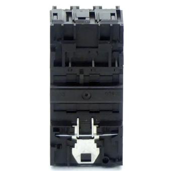 Motor circuit breaker 