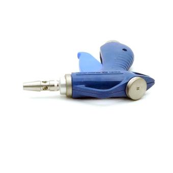 Compressed air blow gun 