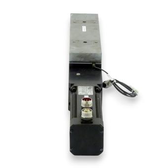 Servo motor 