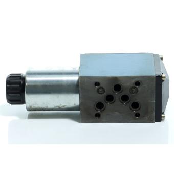 Hydraulic directional control valve  Used
