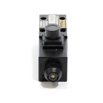 Hydraulic directional control valve  New