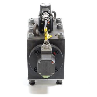 Electrically controlled servo directional control valve 4/3 4WSE3EE25-24/300B9ET315K9DM New