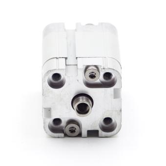 Compact Cylinder 32 x 20  