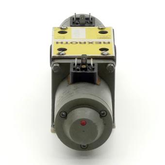 4/3 Directional control valve  Used