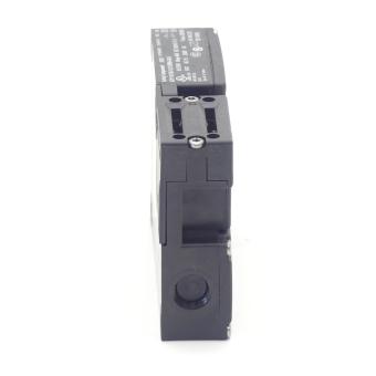 Magnetic locking switch 