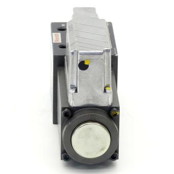 Proportional directional valve 4WRPE 10 EA80SJ-2X/G24K0/A1M-798 Used