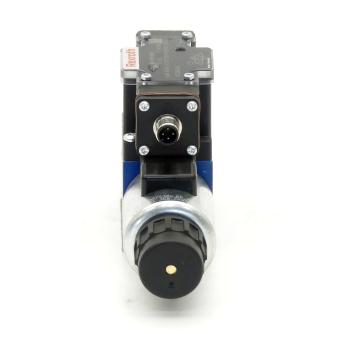 Directional spool valve 
