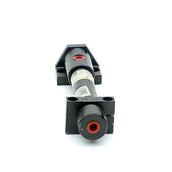 Hydraulic cylinder 