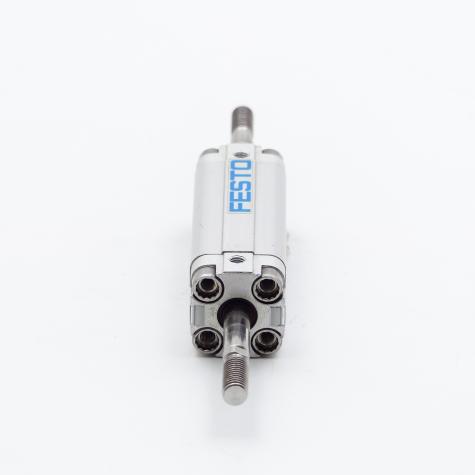 Kompaktzylinder ADVU-16-50-A-PA-S2 156051 Gebraucht