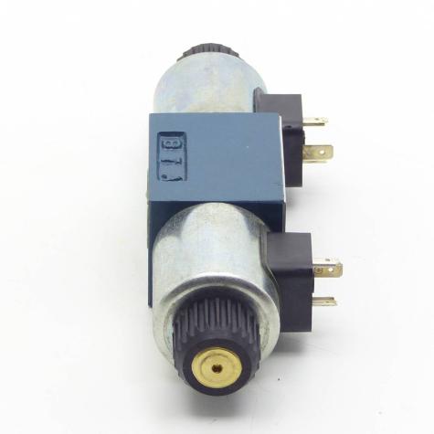 4/3 Way Valve 081WV06P1V1091WS024/00D0 0810091280 Used