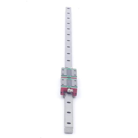 Linearführungsschine mit 2 Führungswagen EGH20CAH  Neu OVP