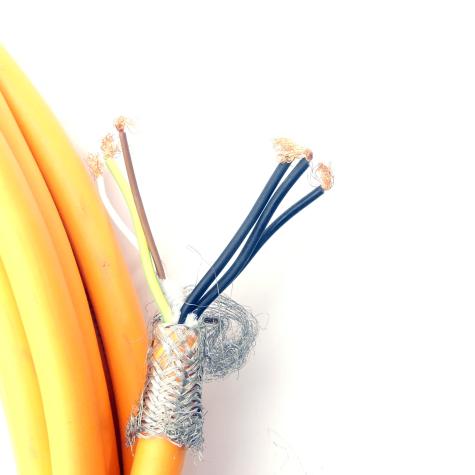 cable 8m  New