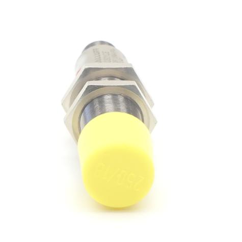 Retro-reflective sensor BOS 18M-PA-PR20-S4 New