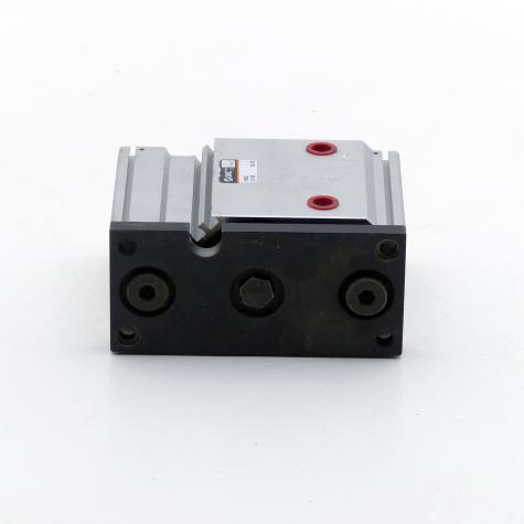 Compact Cylinder mit guide  Used