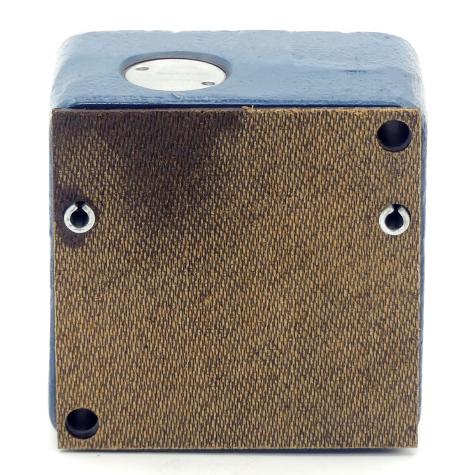 Flow control valve  