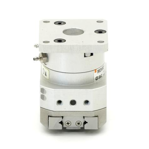 Pneumatic Swing Gripper  