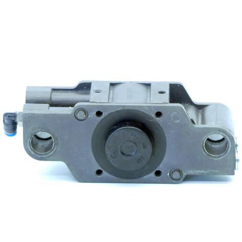Cylinder 3 842 311 949 Used