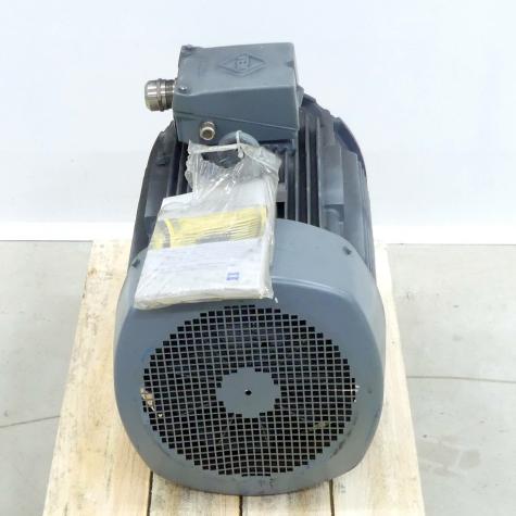 Drehstrommotor K11R 180L 4 Exe II T3 TPM HW Neu