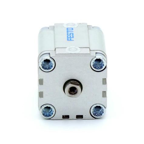 Compact cylinder 156555 New