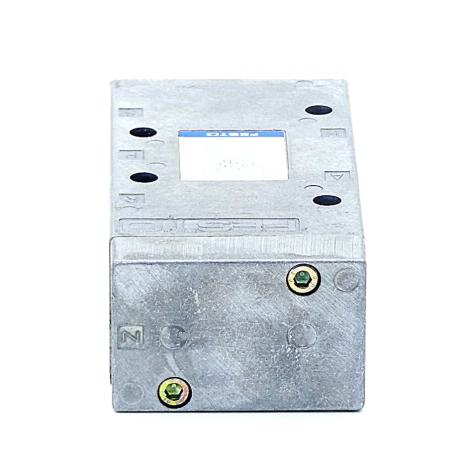 Pneumatic valve 9445 New FS