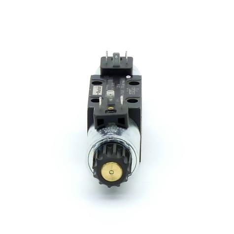 4/2 - Directional control valve  