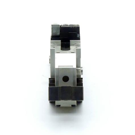 Pneumatic Clamp 30° 5700897557 New