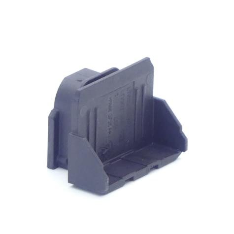 Wire connector 3pcs.  New FS