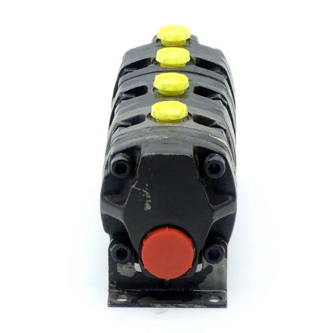 Hydraulic gear pump  Used