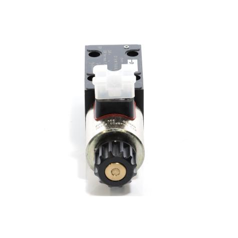Hydraulic directional control valve  New FS