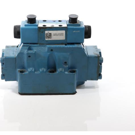 4/3 way valve  Used