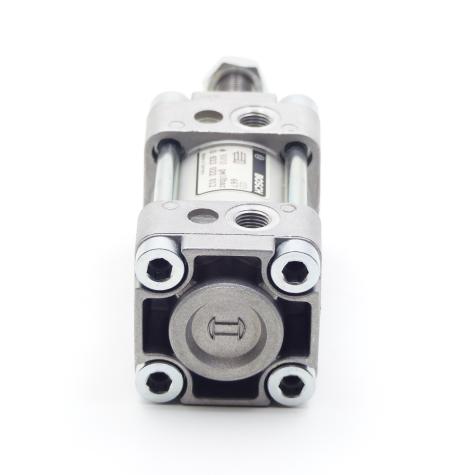 Short-stroke Cylinder 50 x 10  New