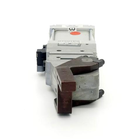 Pneumatic clamp 135 °  New